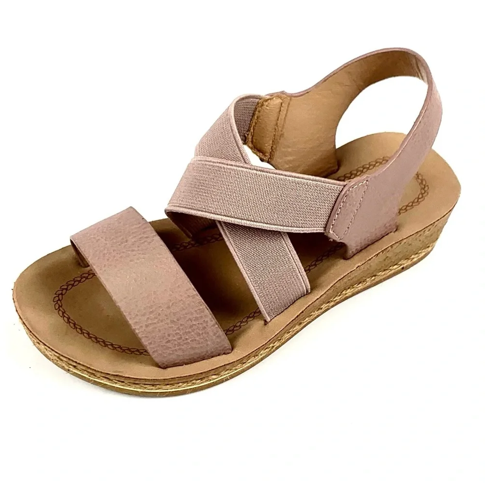 Link Comfort Girls Faux Leather Tan Strappy Sandals Size 11